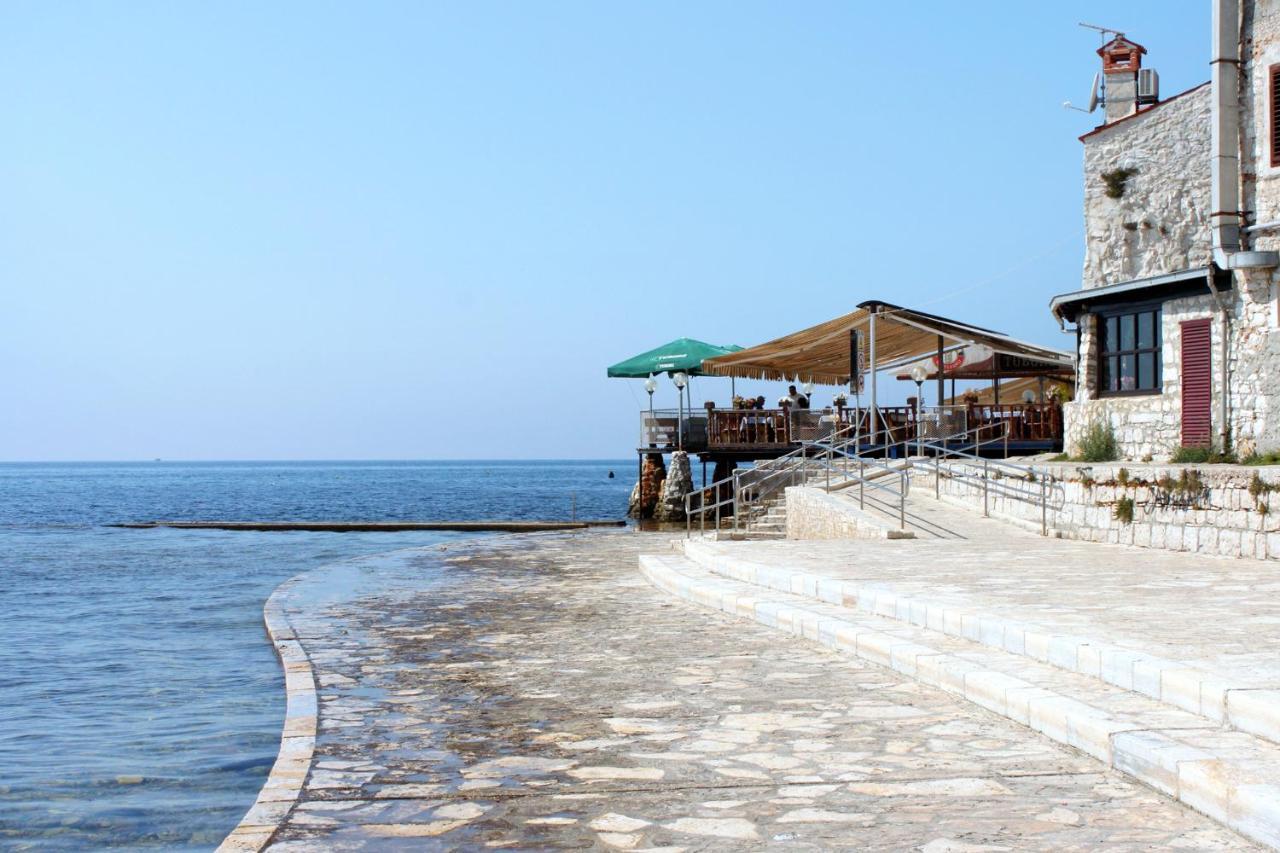 Apartments With A Parking Space Umag - 7066 Екстериор снимка