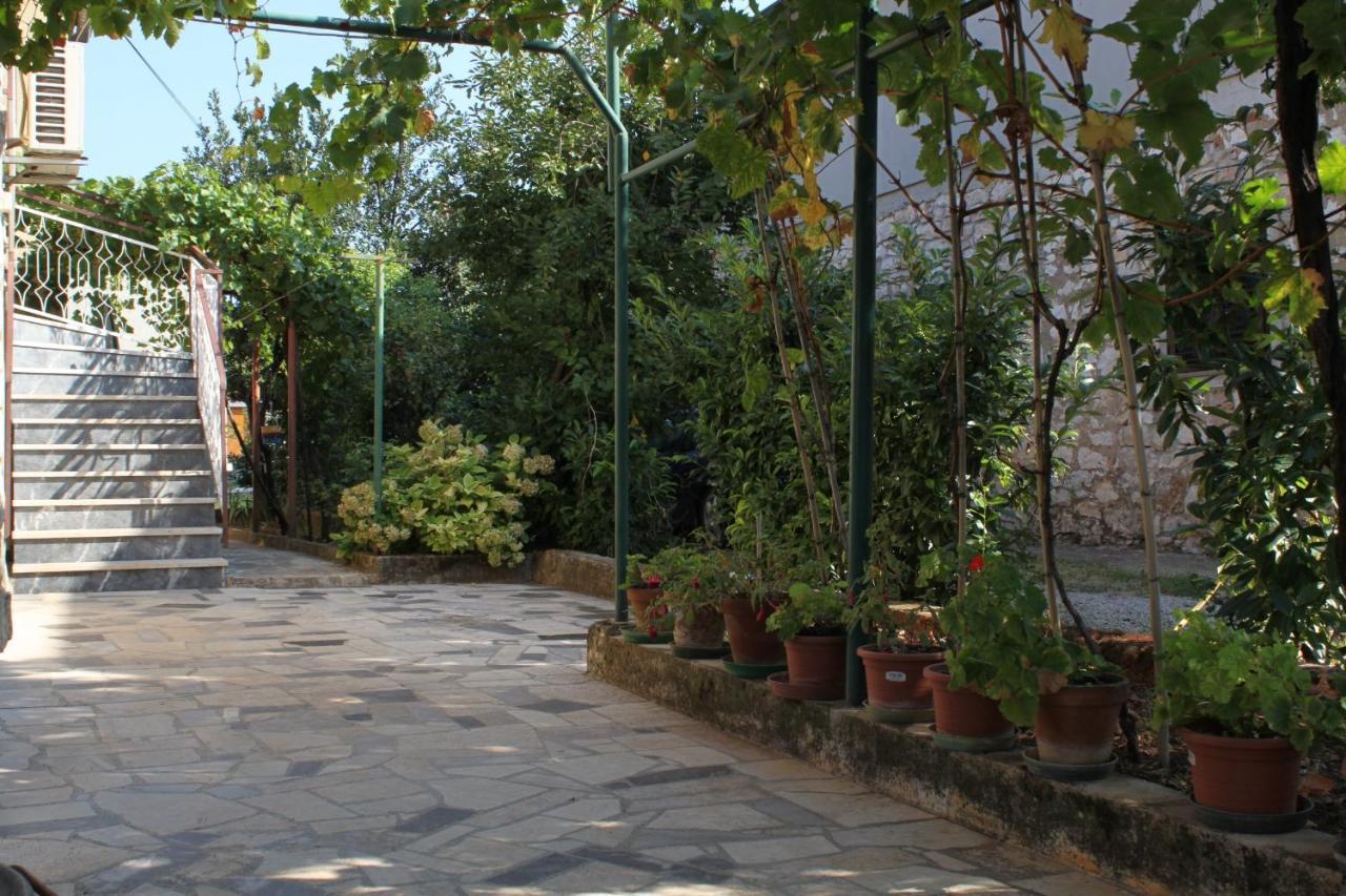 Apartments With A Parking Space Umag - 7066 Екстериор снимка