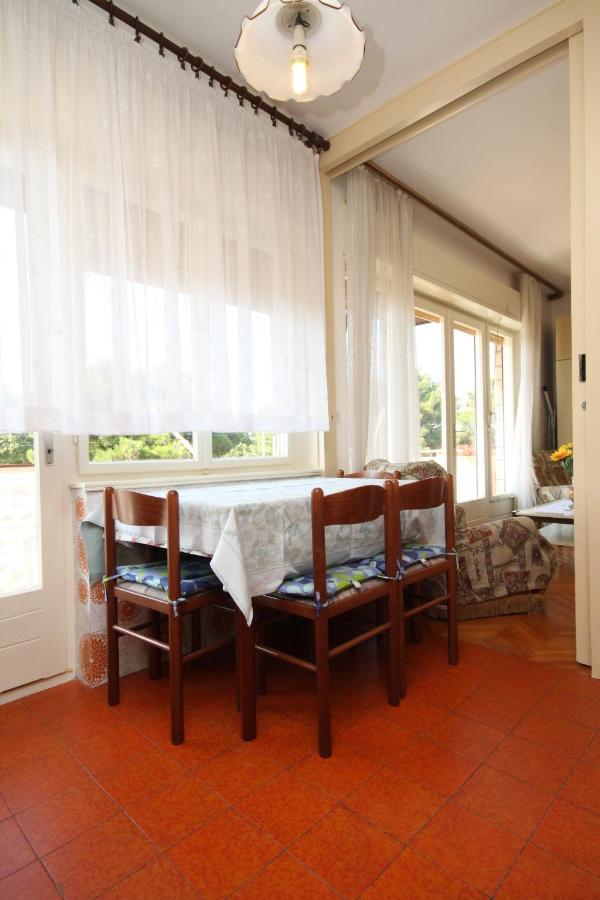 Apartments With A Parking Space Umag - 7066 Екстериор снимка
