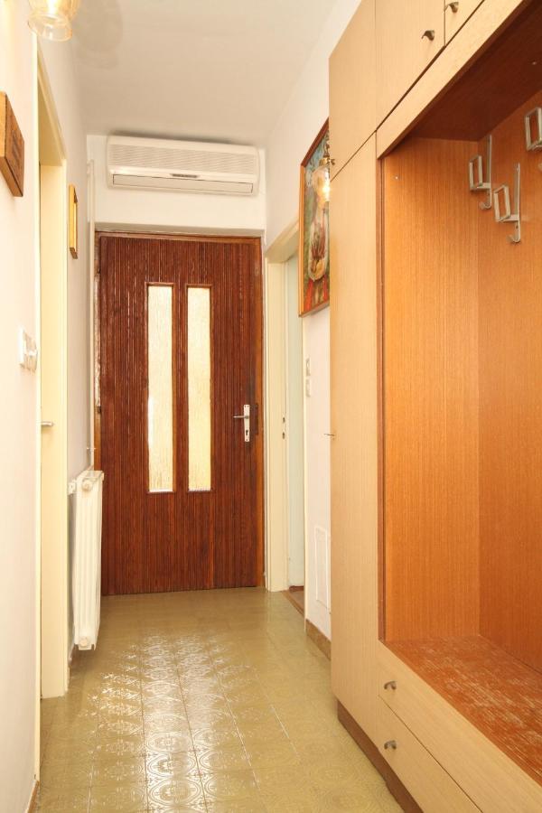 Apartments With A Parking Space Umag - 7066 Екстериор снимка