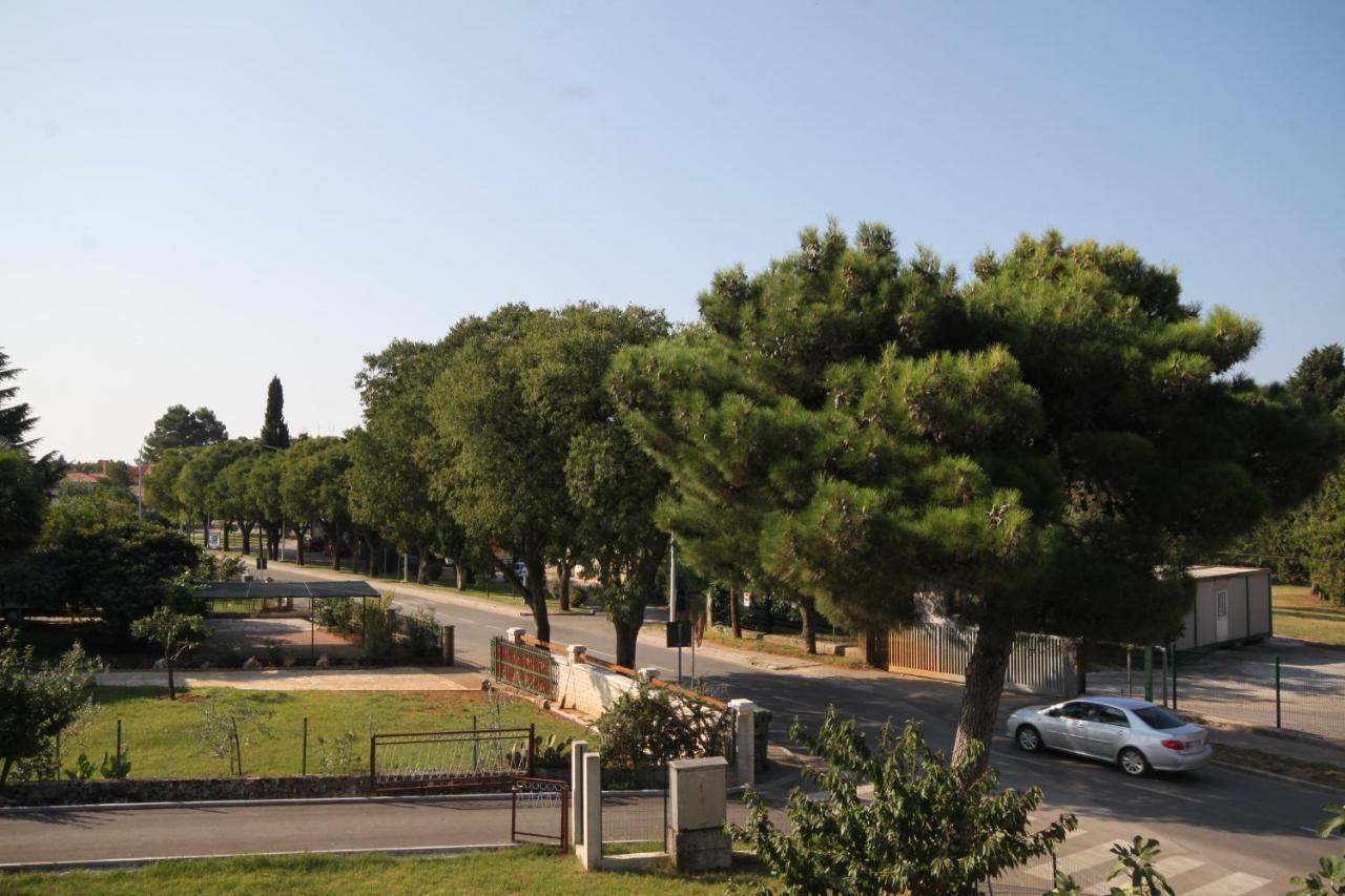 Apartments With A Parking Space Umag - 7066 Екстериор снимка